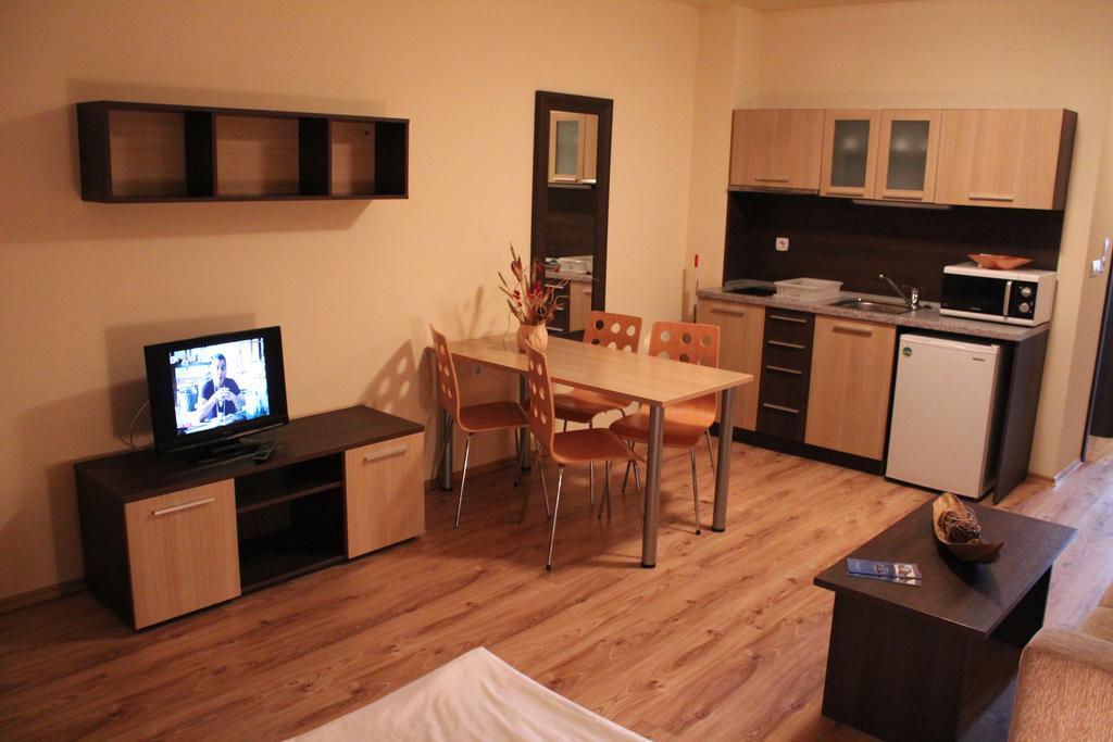 Nevada Aparthotel Pamporovo Buitenkant foto